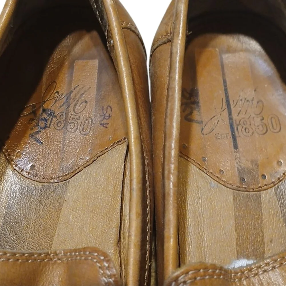 J & M Men's Tan Leather Slip-On Loafers size 9.5